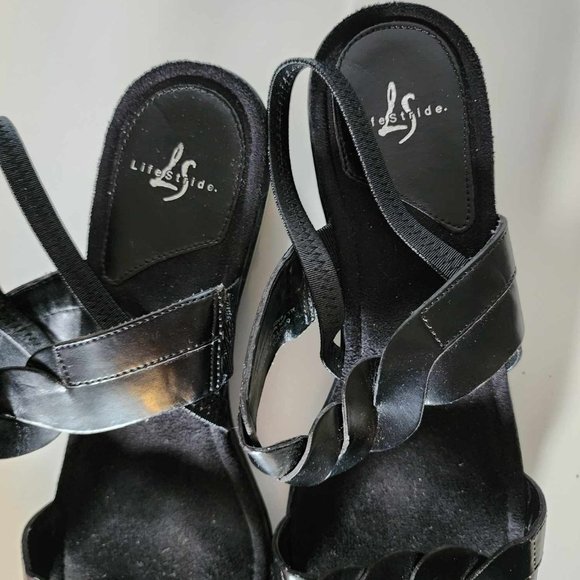 EUC Lifestride Sandals - Picture 4 of 4